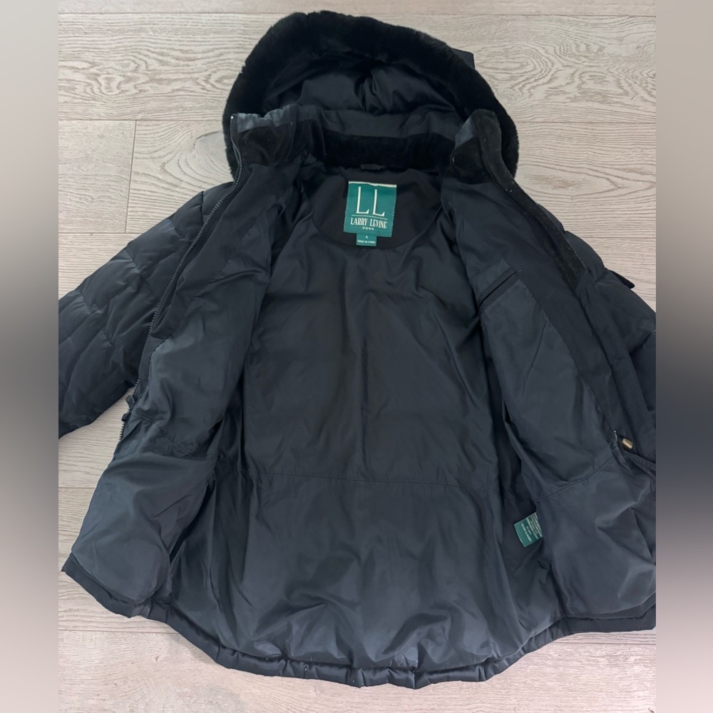 Larry Levine warm puffer jacket with faux fur trim on hood size S - Picture 4 of 10